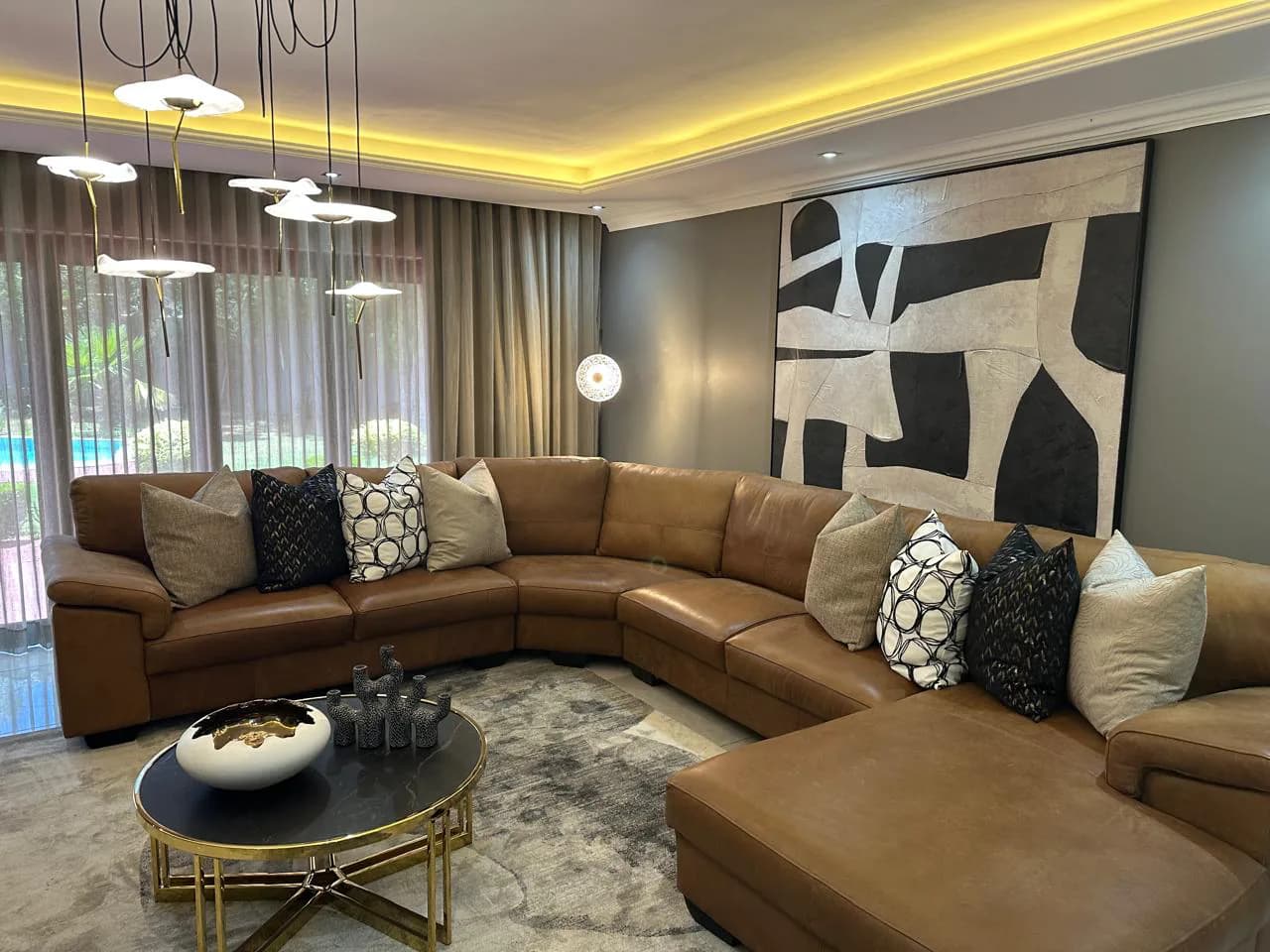 LED lighting: Subtle LED details considered with the right electrical support when the room needs it.